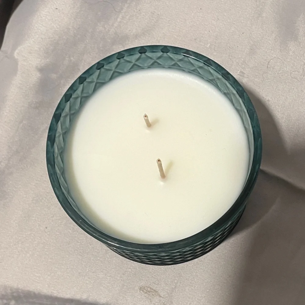 New Emerald Diamond Pattern Glass Candle- Pacific Coast